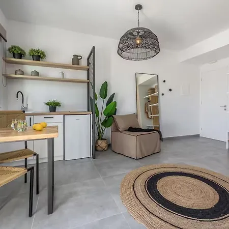 Lägenhet Magma Milos Iii *